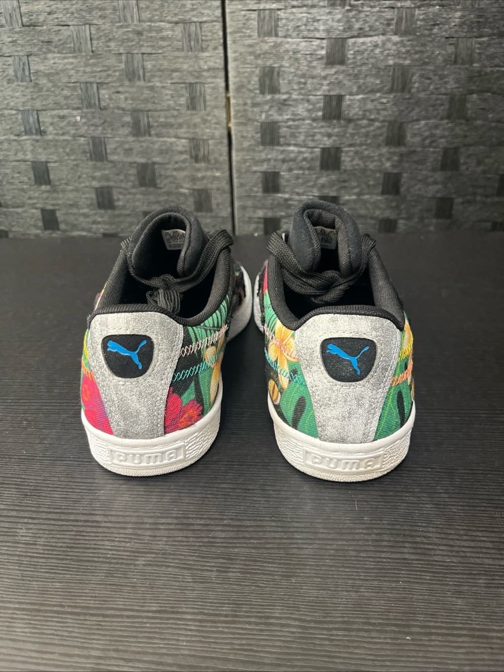 Puma Suede Papered X Haribo Collection Men's Size 9.5 Black/ Floral - Picture 2 of 6